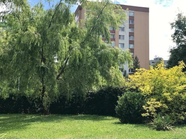 Apartman Amalia Banska Bystrica Luaran gambar